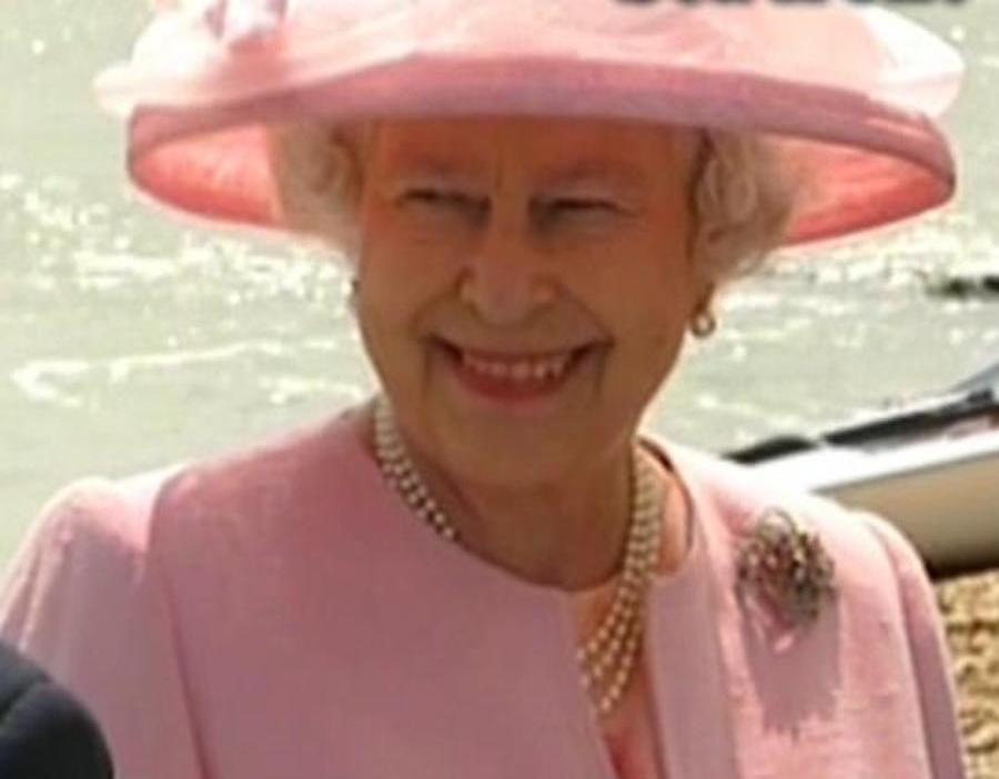 2005 Visit by the Queen to Dover