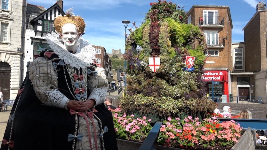 2018 Queen Elizabeth I in Dover Market Square