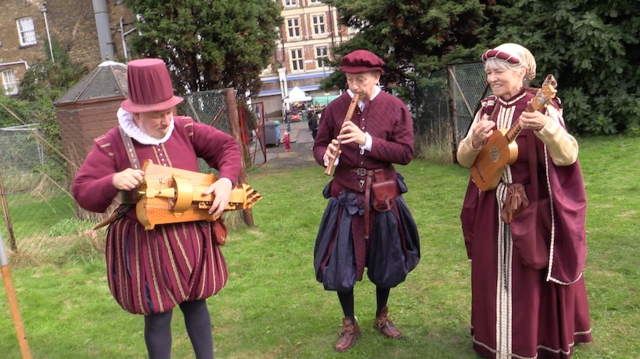 2016 Tudor Festival minstrels